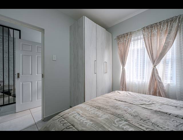 4 BEDROOM DUPLEX FOR SALE IN RED HILL